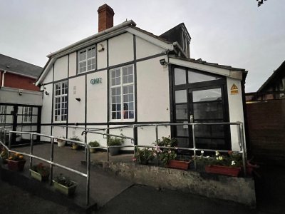 glastonbury-muslim-community-gmc-and-mosque