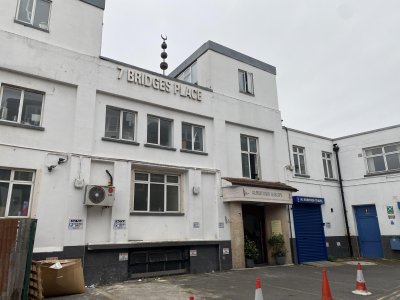 west-london-islamic-cultural-centre-mosque