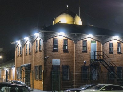 masjid-al-momineen-mosque