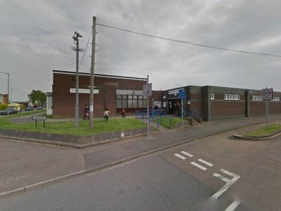 jummah-salah-in-lewsey-community-centre