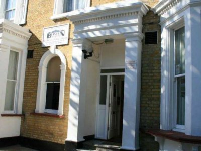 brixton-mosque-and-islamic-cultural-centre