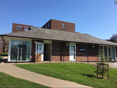 keele-university-islamic-centre-and-mosque