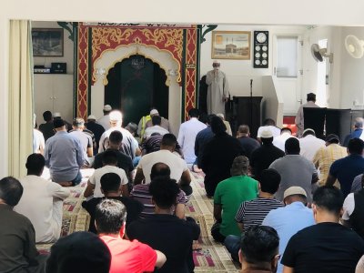 gulzar-e-habib-masjid-and-islamic-centre-crawley