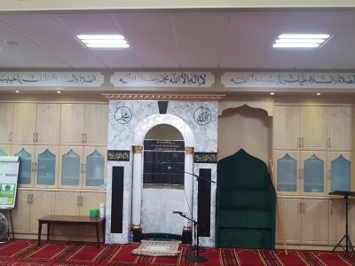 tajdaar-e-madina-mosque