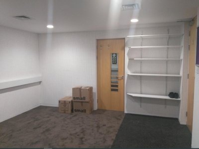 muslim-prayer-room-with-jummah