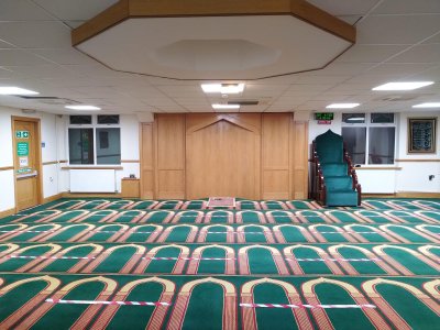 masjid-e-abu-bakr-leicester-narborough-road-islamic-centre