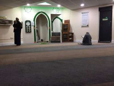 dagenham-aishah-islamic-centre